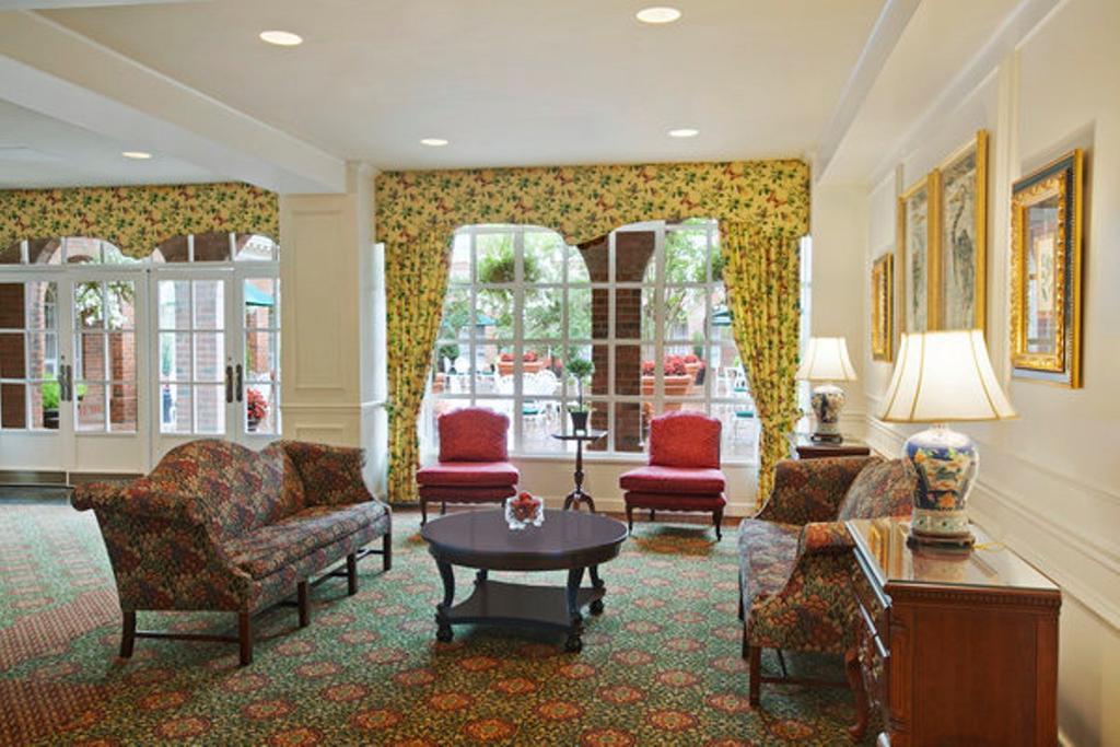 Hotel Williamsburg Hospitality House Interno foto